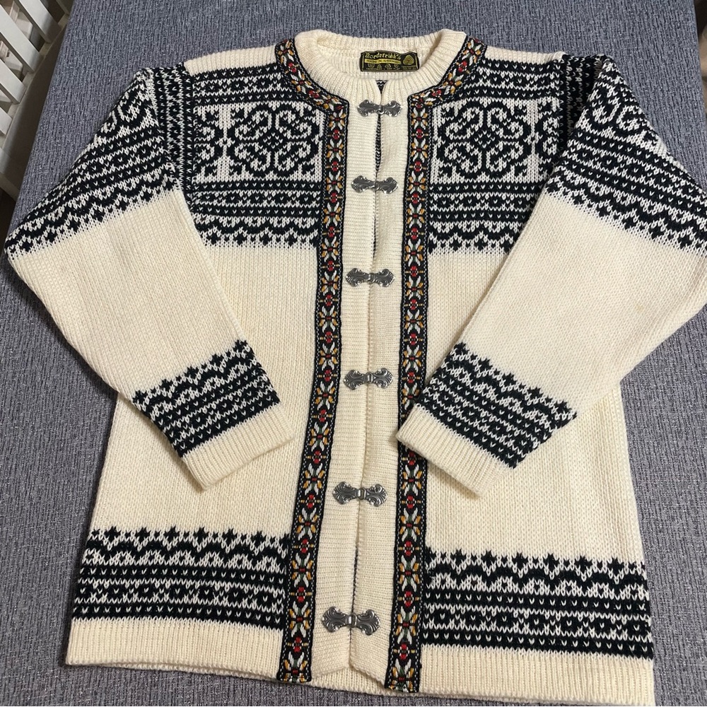Nordstrikk’s Wool Sweater - Unisex